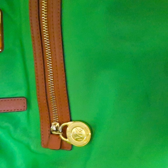 Michael Kors Bag - Picture 3 of 14